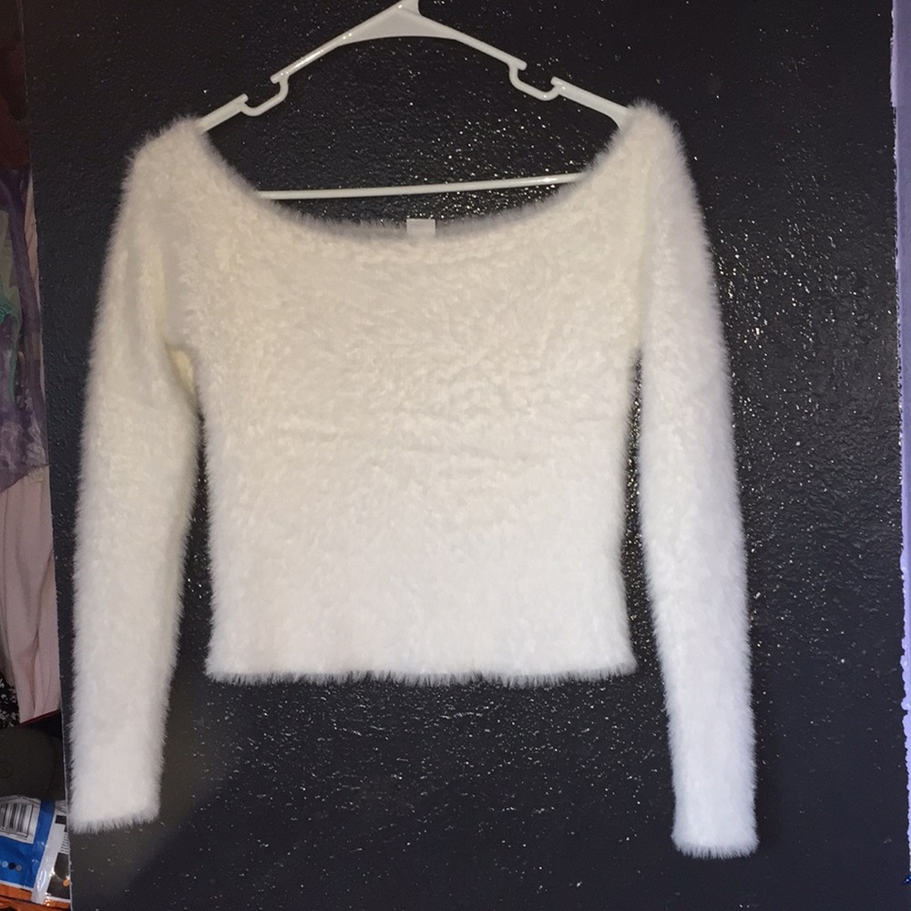 White H&M Fuzzy Crop Long Sleeve